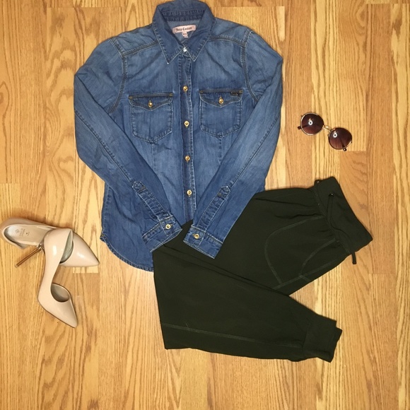 XS Juicy Couture Denim Shirt - Picture 6 of 9